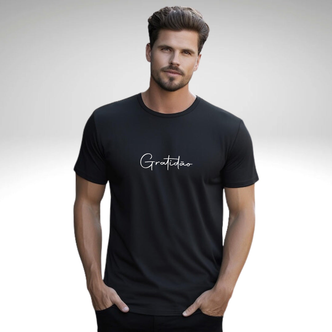 camisa-crista-gospel-yhwh-jesus-is-king-camiseta-masculina-personalizada-gospel-evangelica-grace-in-vogue-jesus-saves-gratidão-camiseta-gratidão